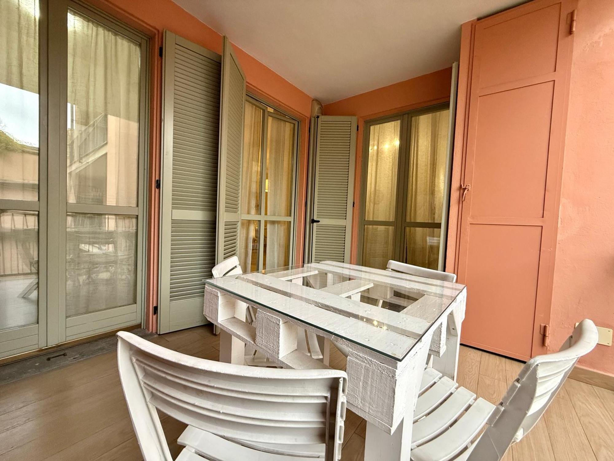 Comecasa Modern Apartment In Historical Centre Asti Buitenkant foto